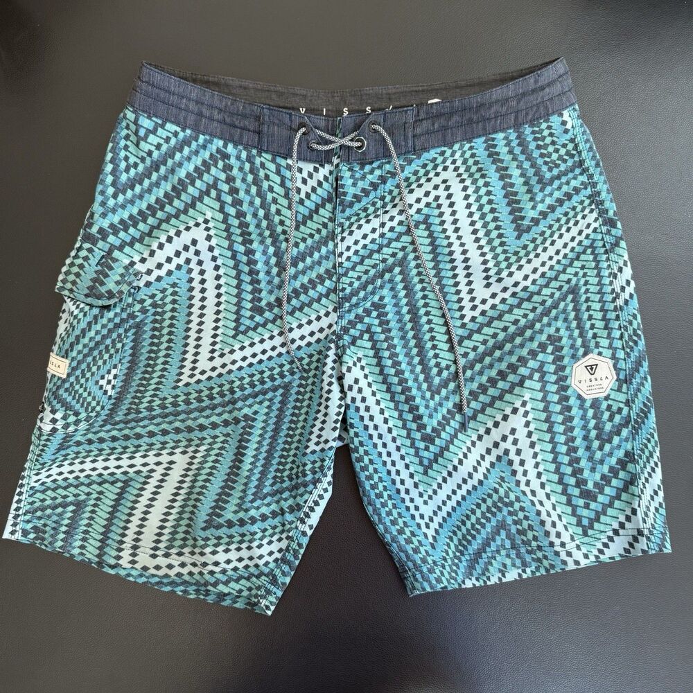 Vissla Del Mar Boardshorts Mens Size 32 Teal Aqua Chevron Surf Swim